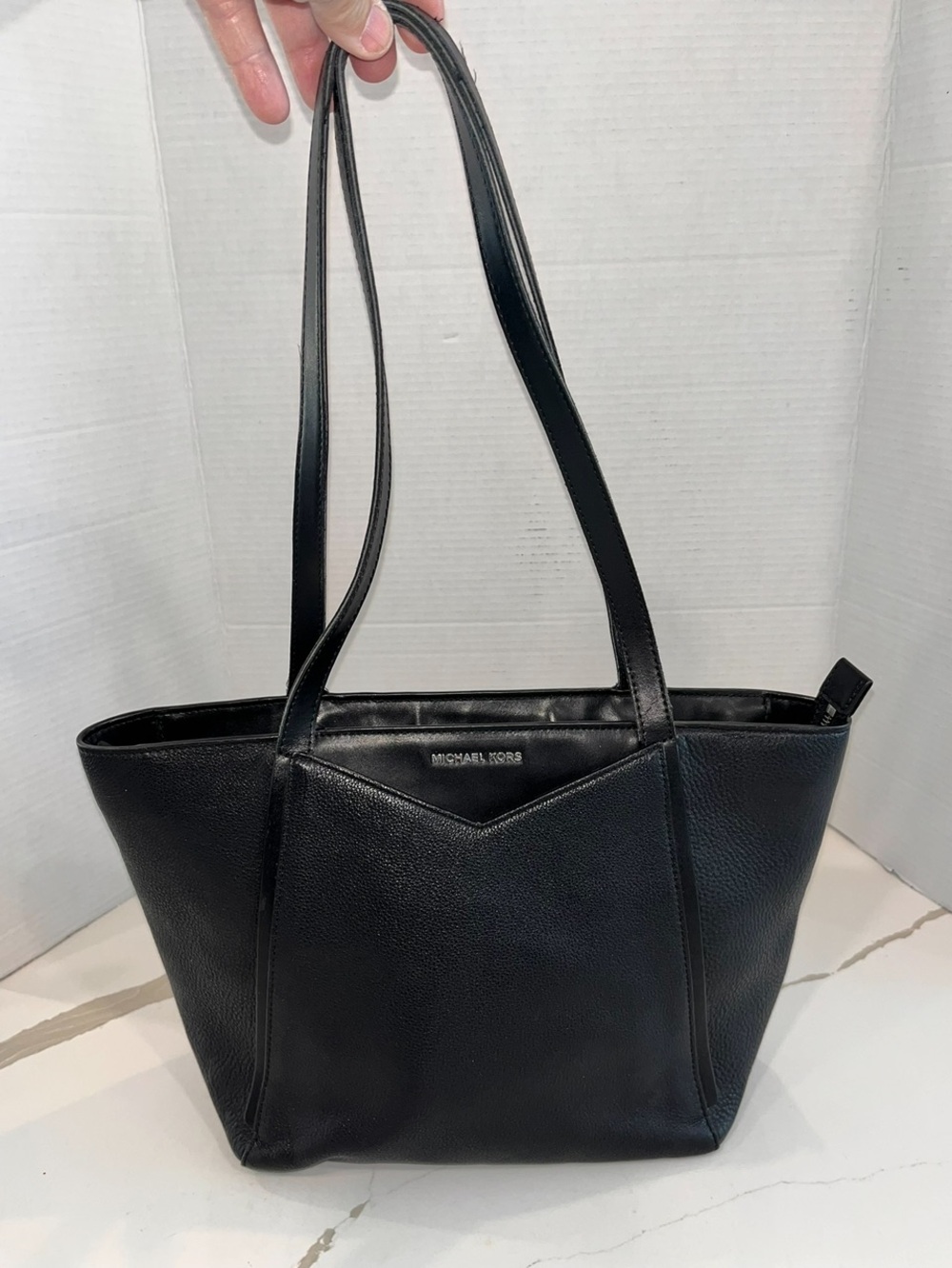 Michael Kors Whitney Large Black Leather Tote Bag: Classic Style & Color